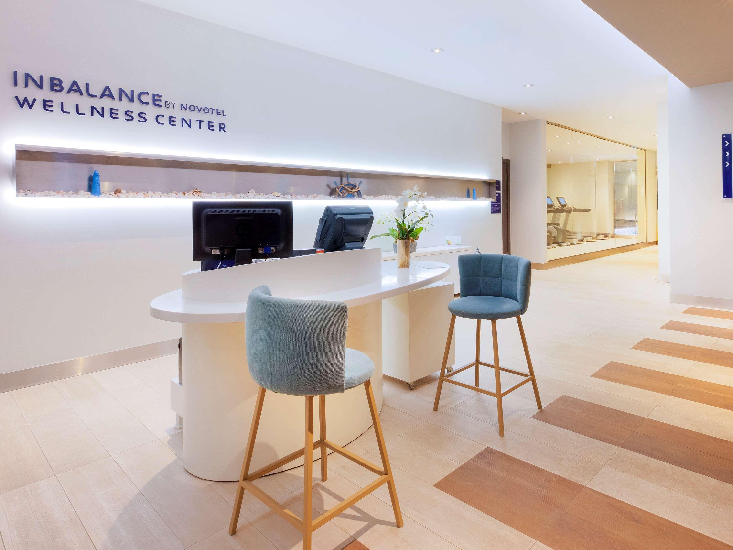 Novotel Istanbul Bosphorus Hotel Esterno foto InBalance Wellness Center