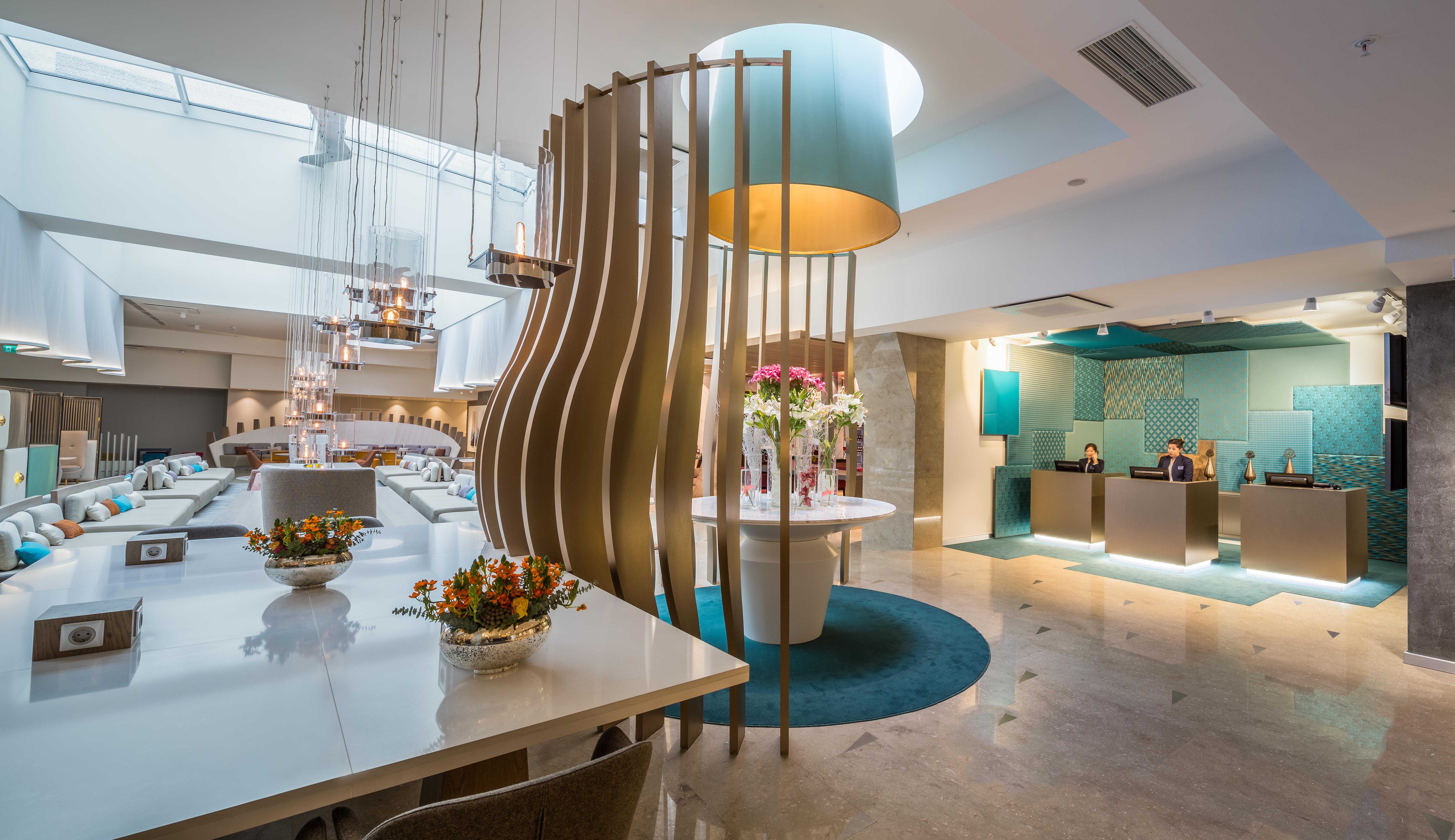 Novotel Istanbul Bosphorus Hotel Esterno foto The lobby of the hotel