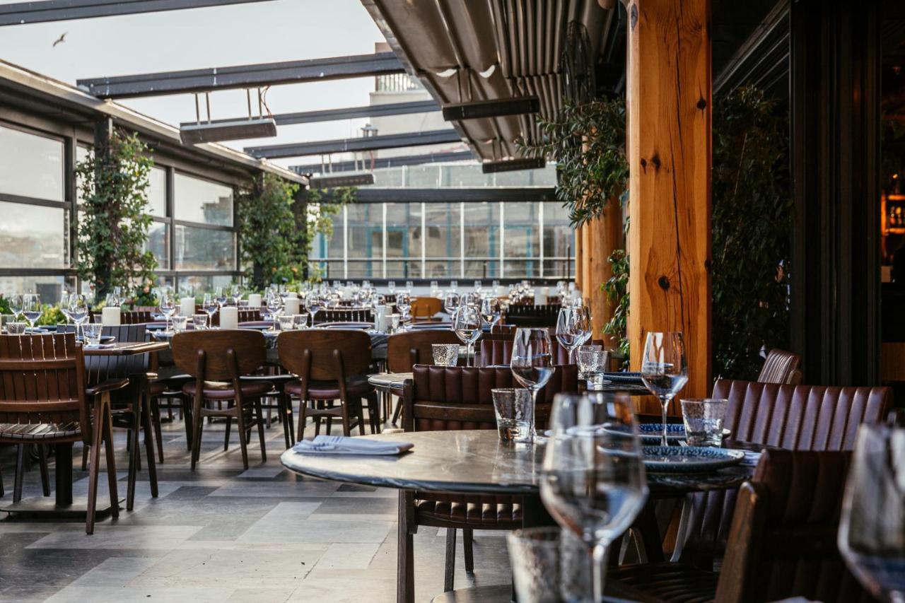 Novotel Istanbul Bosphorus Hotel Esterno foto The Terrace at The Ivy, St John's Wood